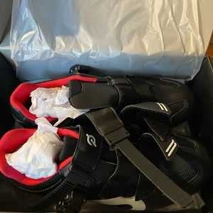 Brand New Women’s Peloton Cycling Shoes Size 40